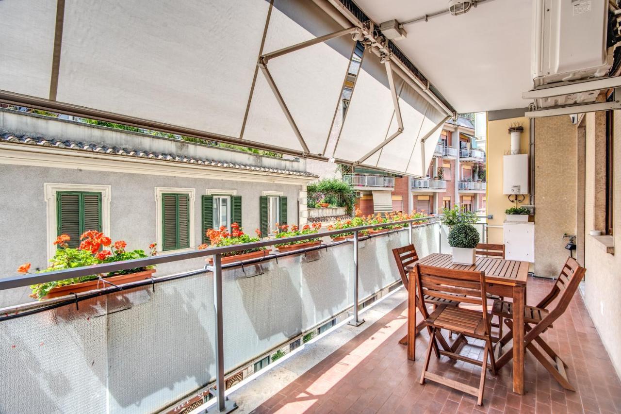 Casa Paradisi, Rome